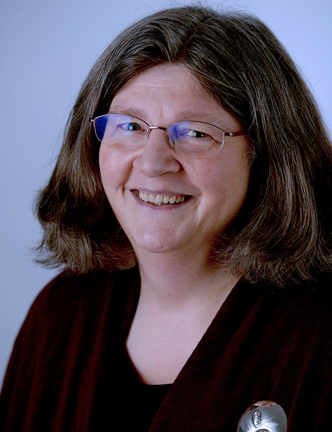 Hollis Lear Headshot